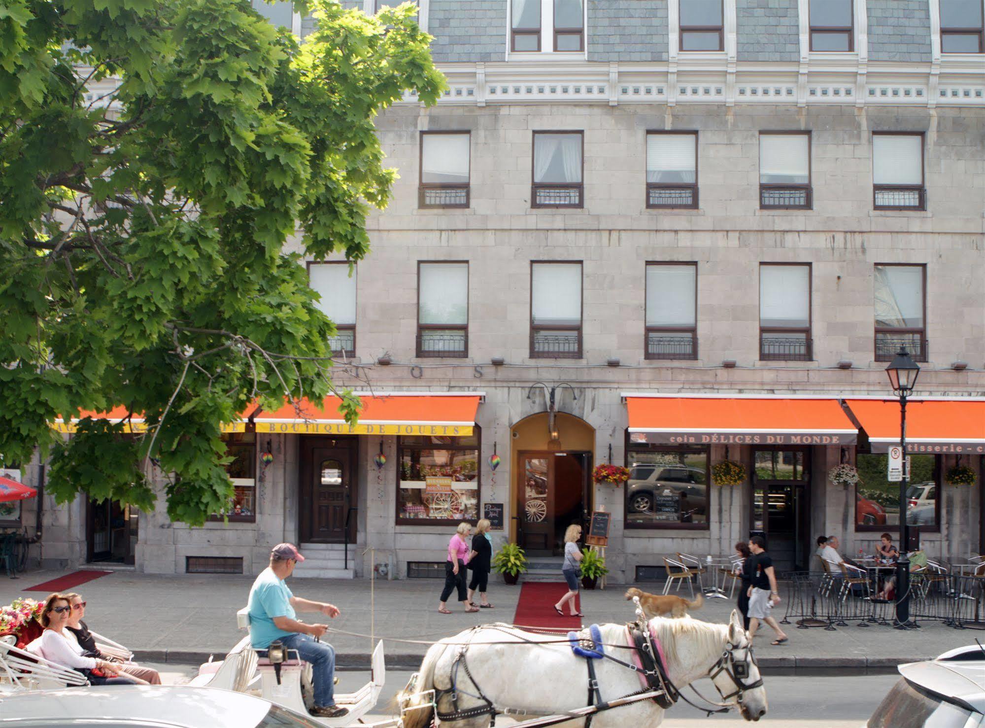 Auberge De La Place Royale Montréal Exteriör bild