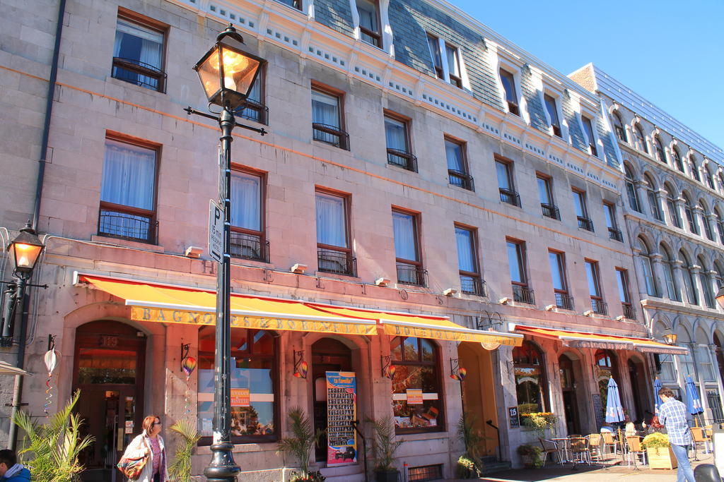 Auberge De La Place Royale Montréal Exteriör bild